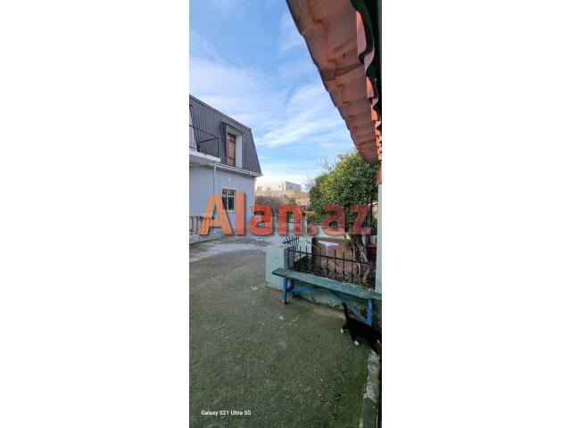 Buzovnada bağ evi satılır