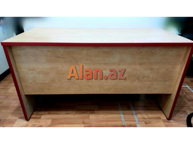 Kanada istehsalı ofis masası