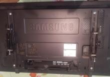 Samsung  Monitor    SMT-4023 tam HD Dioqnal 102 sm