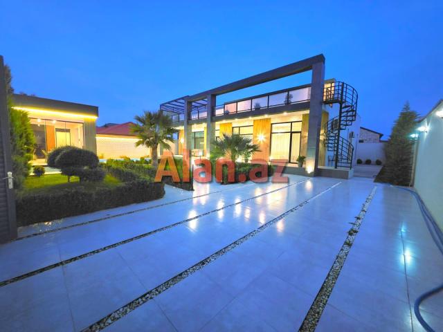 Mərdəkanda bağ evi satılır