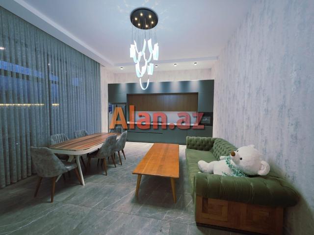 Mərdəkanda bağ evi satılır