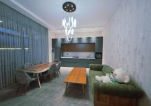 Mərdəkanda  bağ evi satılır