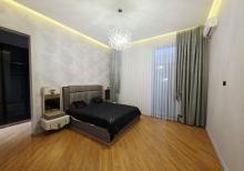 Mərdəkanda  bağ evi satılır