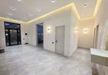 Mərdəkanda  bağ evi satılır