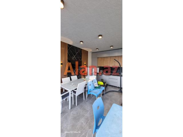 Mərdəkanda villa satılır