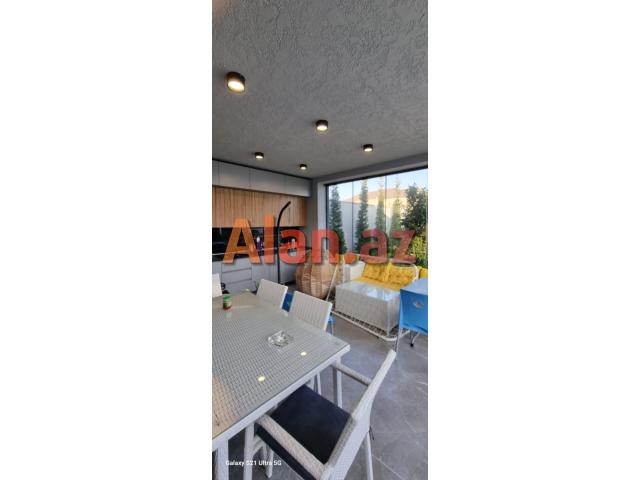 Mərdəkanda villa satılır