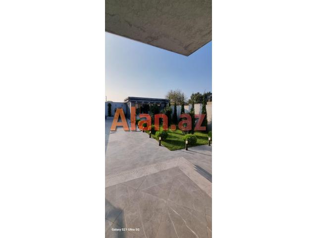 Mərdəkanda villa satılır