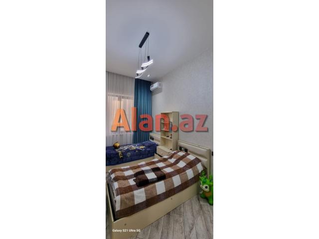 Mərdəkanda villa satılır