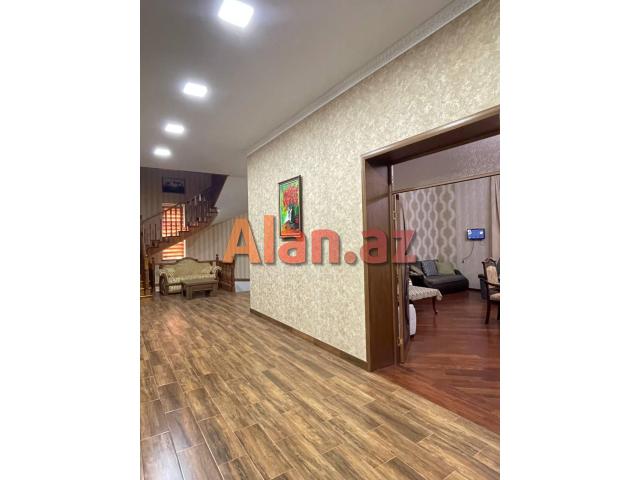 Mərdəkanda bağ evi satılır