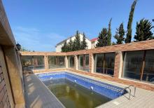 Mərdəkanda  bağ evi satılır