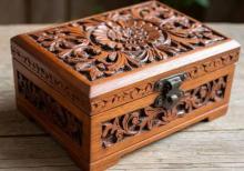 Qədim əşyaların restavrasiyası