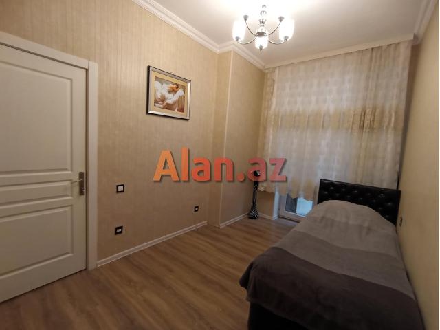 Hövsanda qanuni 3 otaqlı əla qismən əşyalı mənzil