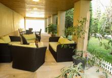 Mərdəkanda  bağ evi satılır