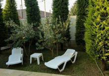 Mərdəkanda  bağ evi satılır