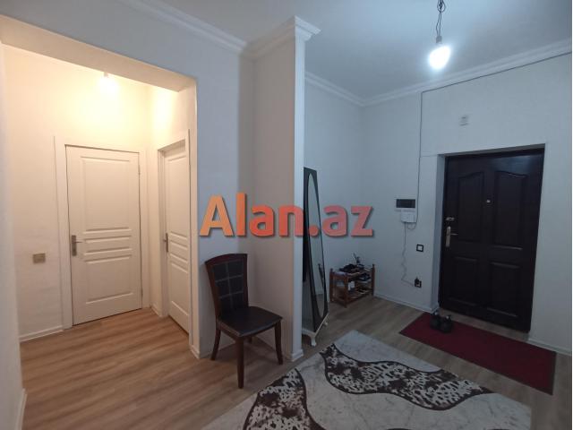 Hövsanda qanuni 3 otaqlı əla mənzil