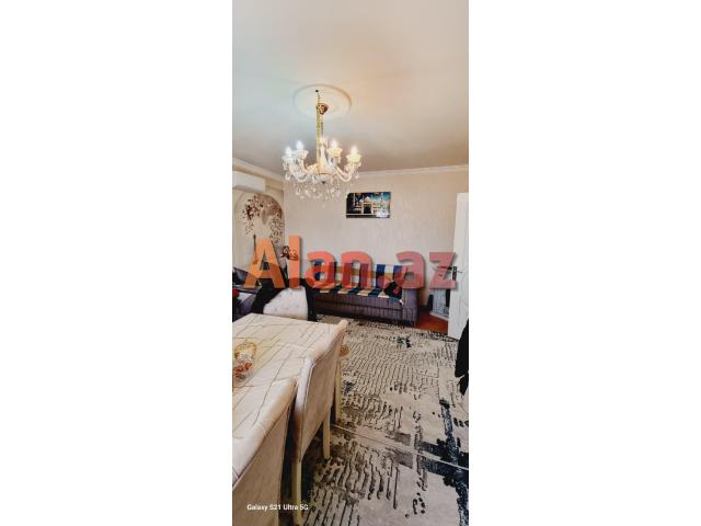 Ləhiş Bağlarında həyət evi satılır