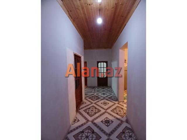 Şüvəlanda həyət evi satılır