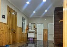 Şüvəlanda həyət evi satılır