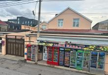 Şüvəlanda həyət evi satılır