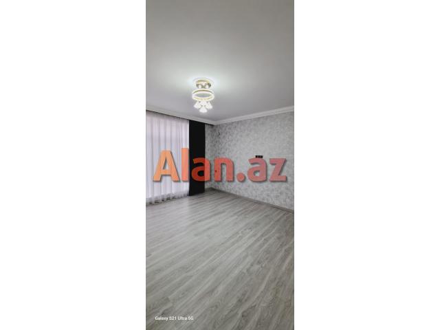 Mərdəkanda həyət evi satılır