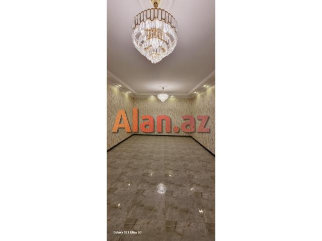 Mərdəkanda bağ evi satılır