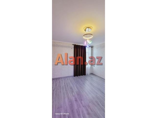 Mərdəkanda bağ evi satılır