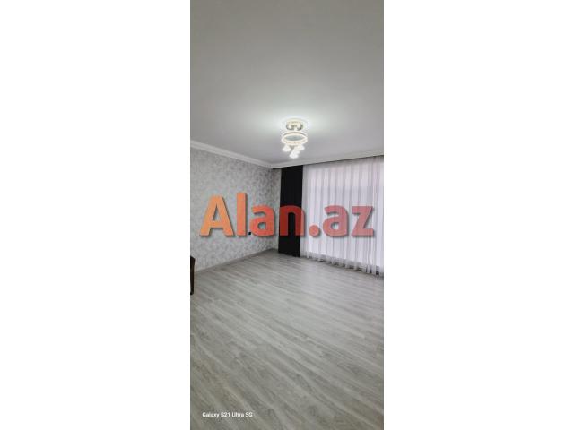 Mərdəkanda bağ evi satılır