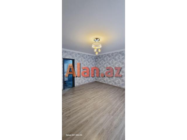 Mərdəkanda bağ evi satılır