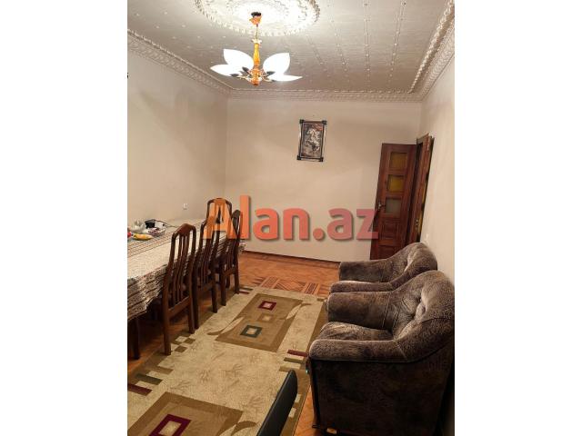 Xətai rayonu Sarayevo küçəsi