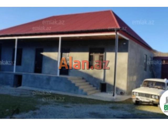 Satılır Şəmkirdə yerləşir