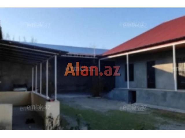 Satılır Şəmkirdə yerləşir