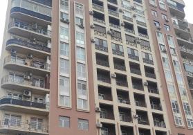 4 otaqlı yeni tikili binada mənzil satılır