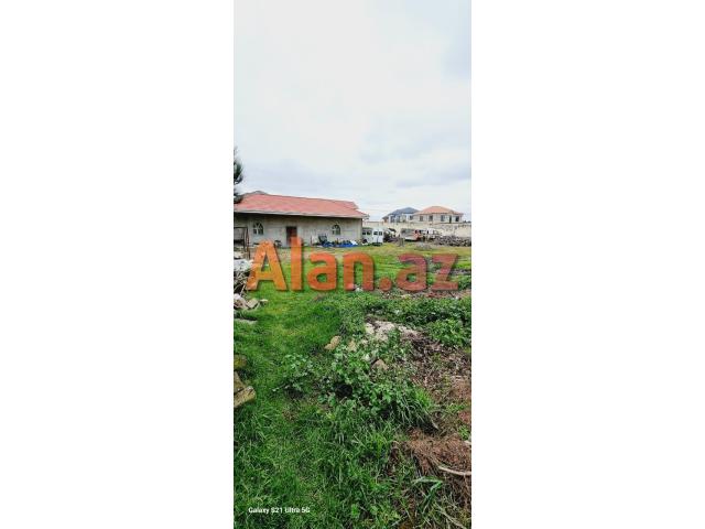 Buzovnada torpaq sahəsi satılır