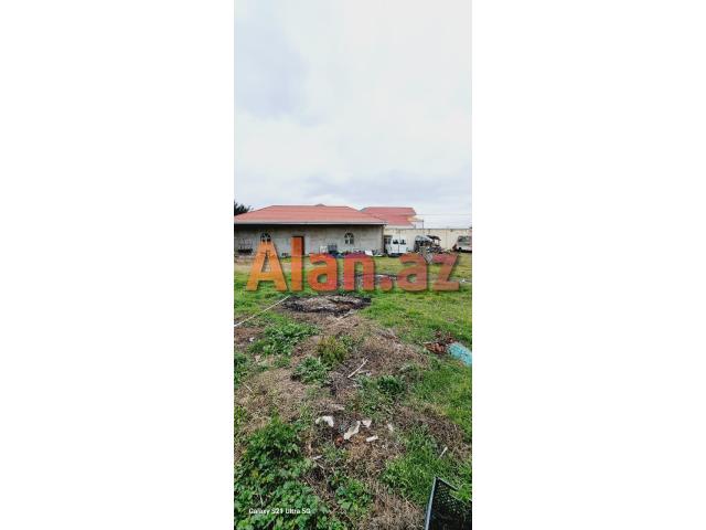 Buzovnada torpaq sahəsi satılır