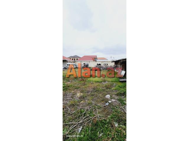 Buzovnada torpaq sahəsi satılır