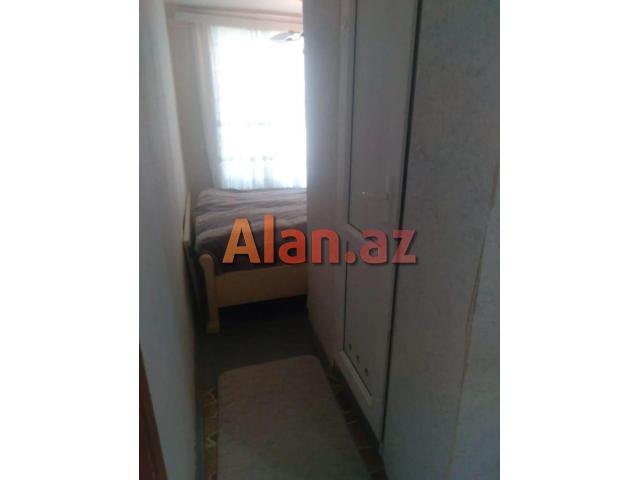 Yasamal Akim Abbasov 15 unvaninda ev satilir