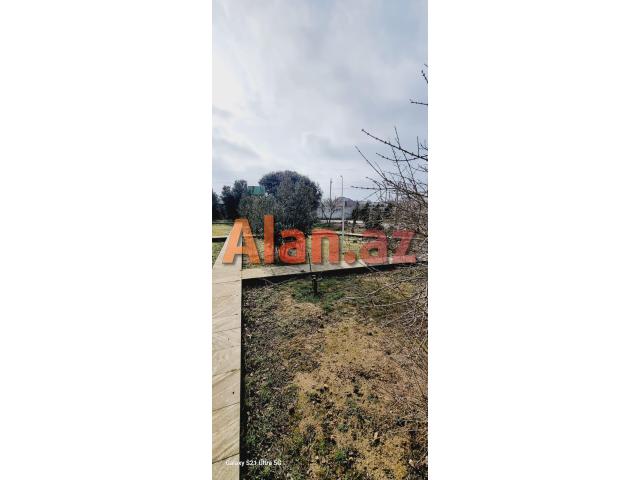 Buzovnada torpaq sahəsi satılır