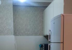 60 m2  2 otaqlı təmirli mənzil kirayə verilir