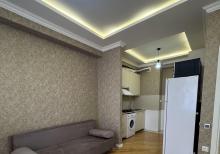 60 m2  2 otaqlı təmirli mənzil kirayə verilir