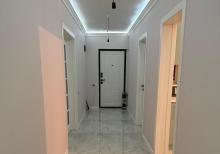 Babək prospekti Xalqlar Dostluğu metrosu