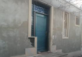 Buzovnada həyət evi satılır