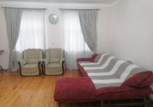 Buzovnada həyət evi satılır