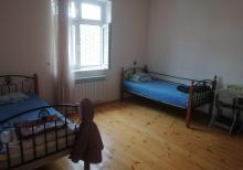 Buzovnada həyət evi satılır