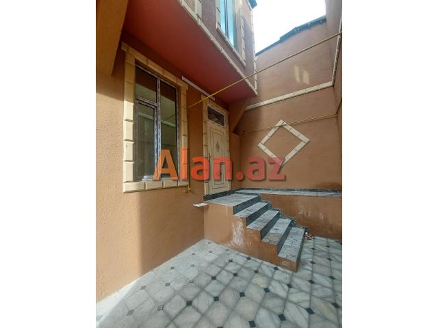 Satılır   5  otaqlı  həyət  evi  Xırdalanda