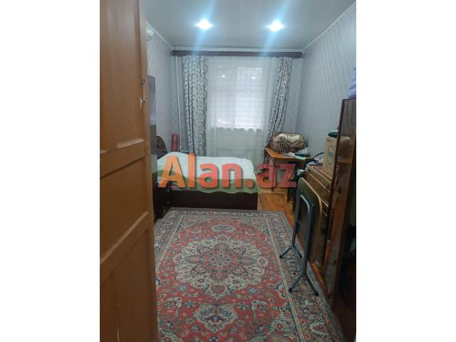 Montində ev satılır