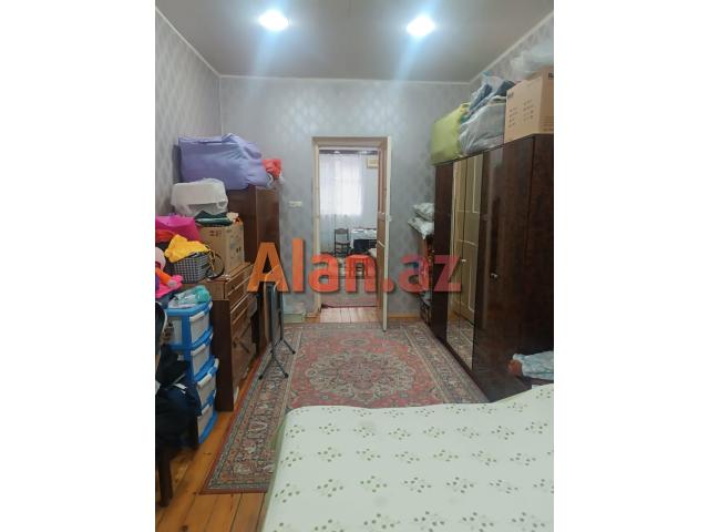 Montində ev satılır