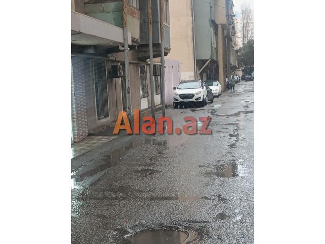 Montində ev satılır