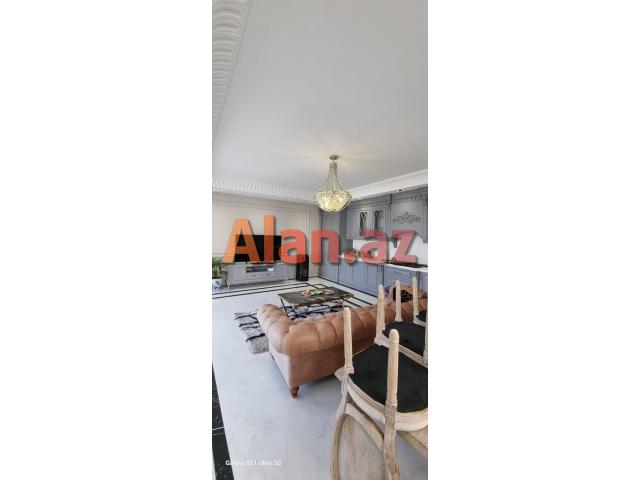 Buzovnada ev satılır