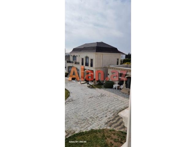 Buzovnada ev satılır