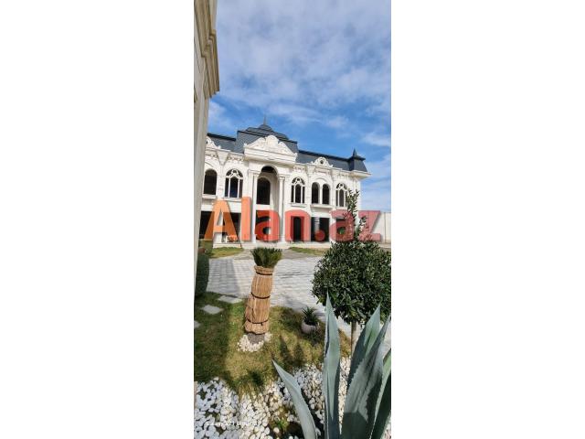 Buzovnada ev satılır